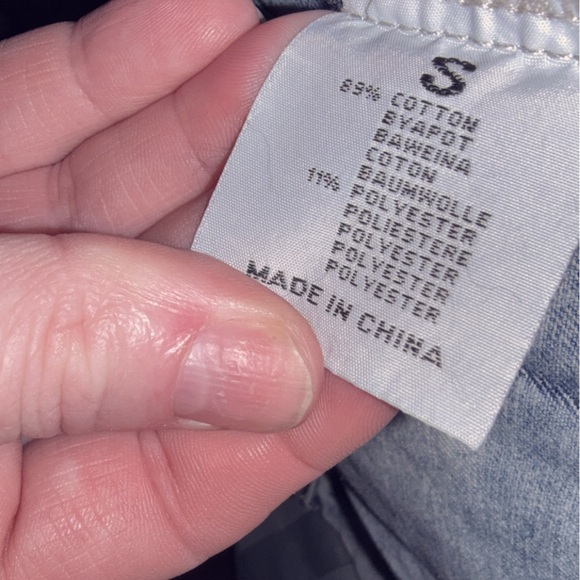 Canton Walker Women's acid washed distressed jean jacket with black lace back L - Picture 5 of 17